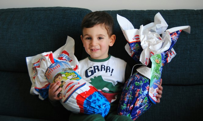 pasqua per bambini e le uova dolci preziosi