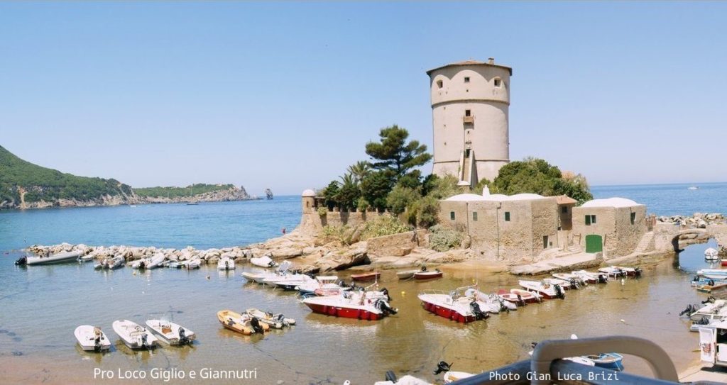 isola del giglio con bambini-castello